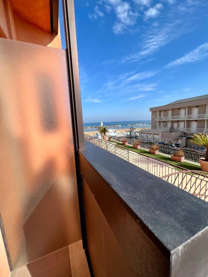 Hotel Giorgetti Orange Bellaria-Igea Marina Dış mekan fotoğraf